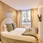 Charming Flat In The Heart Of Paris