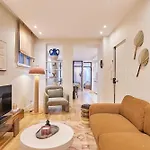 Charming Flat In The Heart Of Paris