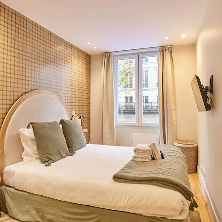 Apartment Charming Flat In The Heart Of *