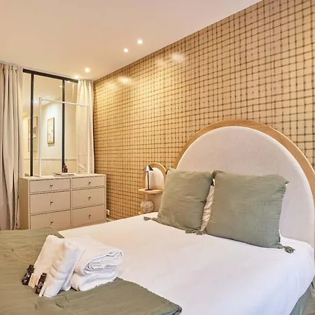 Charming Flat In The Heart Of Appartamento