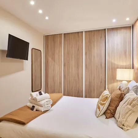 Charming Flat In The Heart Of Appartamento